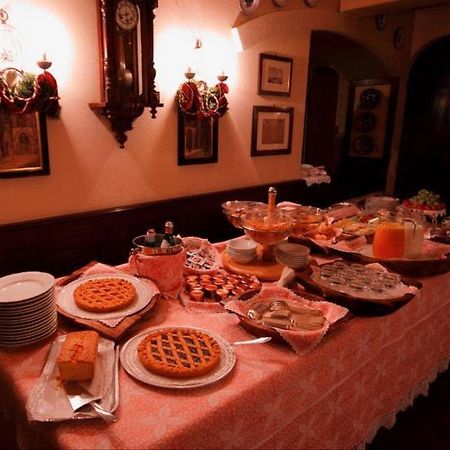Hotel Arnaldo Aquila D'Oro Rubiera Kültér fotó